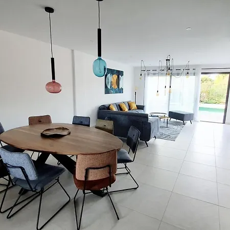 Nananthée T5 De Luxe,4-8 Pers, Piscine Privée Chauffée Villa