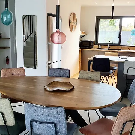 Nananthée T5 De Luxe,4-8 Pers, Piscine Privée Chauffée